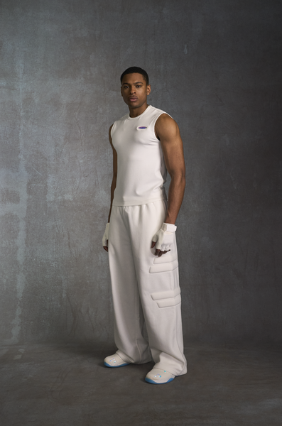 KINETIC FITTED SLEEVELESS T-SHIRT - White Noise