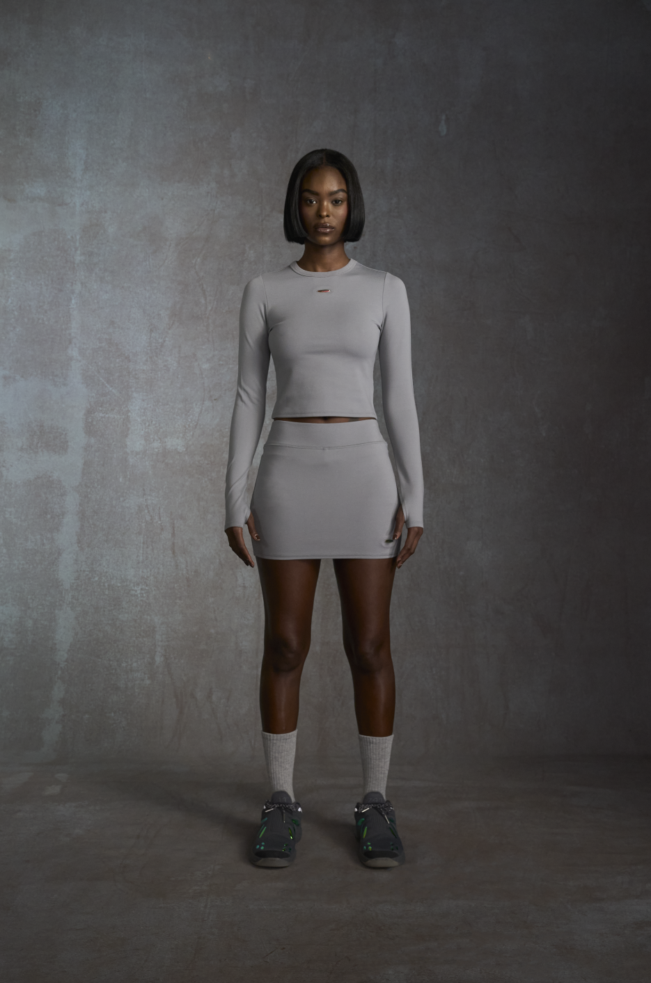 KINETIC CROPPED LONG SLEEVE TEE - Grey Nebula