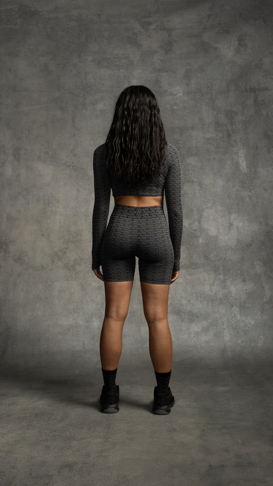 FCHWPO MANTRA CROPPED LONG SLEEVE T-SHIRT